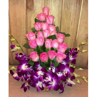 Roses and orchid arrangement Online flower delivery in Jaipur Delivery Jaipur, Rajasthan